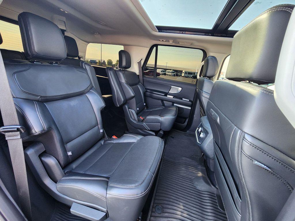 used 2025 Ford Expedition car, priced at $76,500