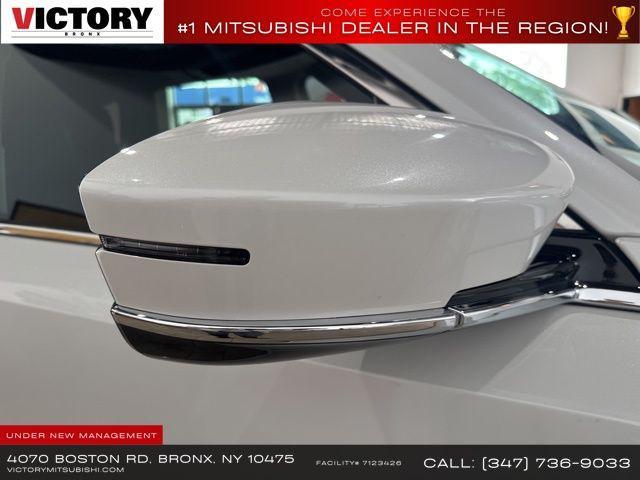 used 2022 Acura MDX car, priced at $35,455