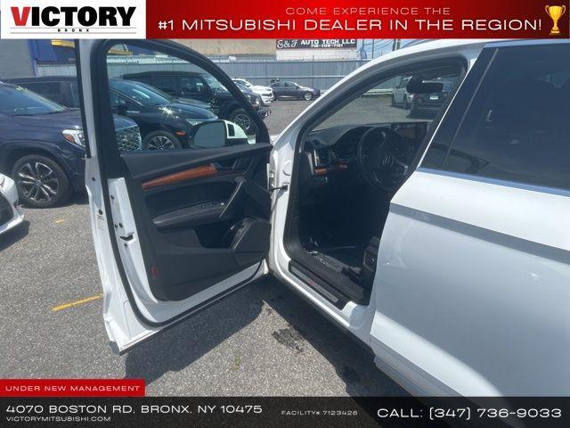 used 2022 Audi Q5 car, priced at $24,019