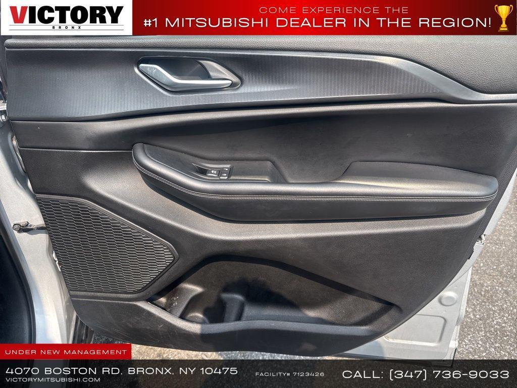 used 2023 Jeep Grand Cherokee car, priced at $22,207