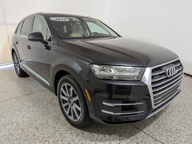 used 2019 Audi Q7 car, priced at $19,366