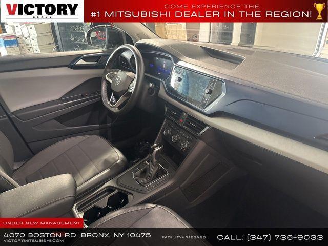 used 2022 Volkswagen Taos car