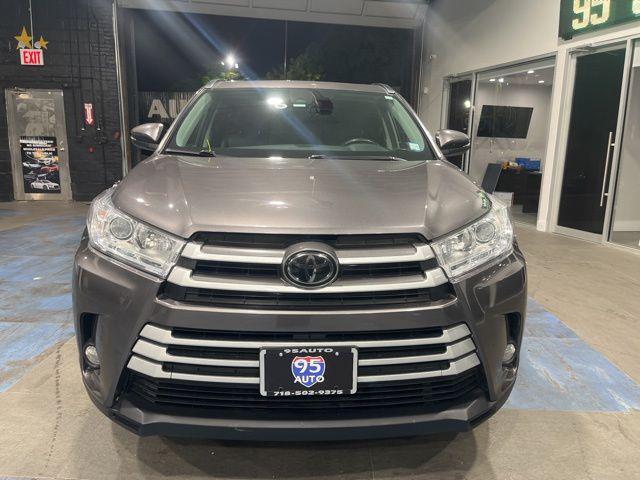 used 2017 Toyota Highlander car, priced at $21,704