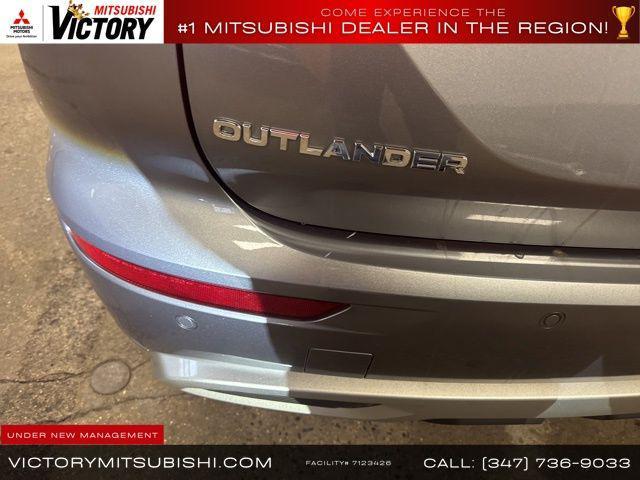 used 2023 Mitsubishi Outlander car, priced at $22,995