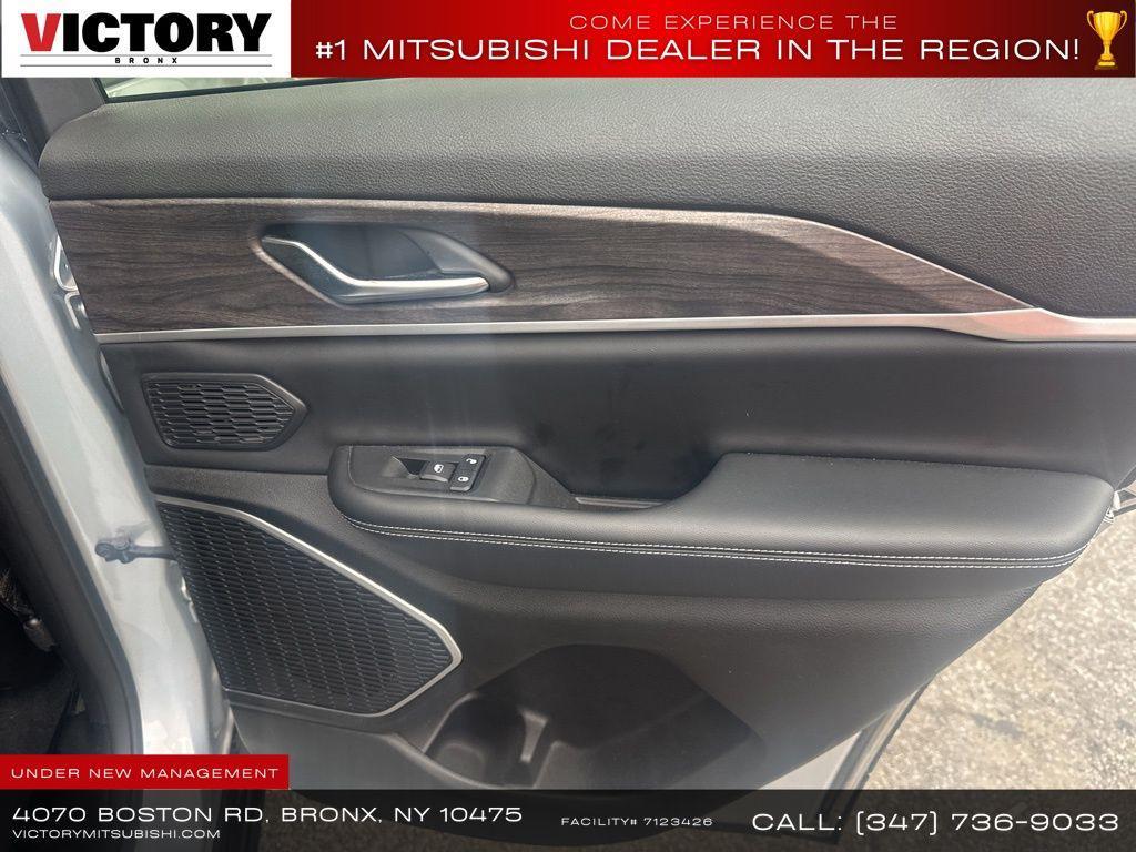 used 2023 Jeep Grand Cherokee 4xe car, priced at $22,100