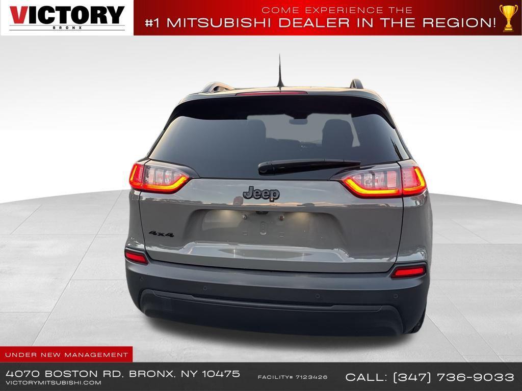 used 2023 Jeep Cherokee car, priced at $17,999