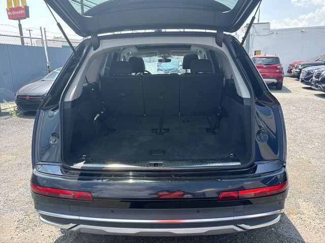 used 2021 Audi Q7 car, priced at $25,126