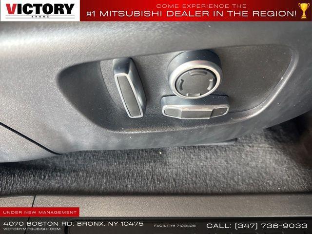 used 2022 Land Rover Range Rover Evoque car, priced at $23,424