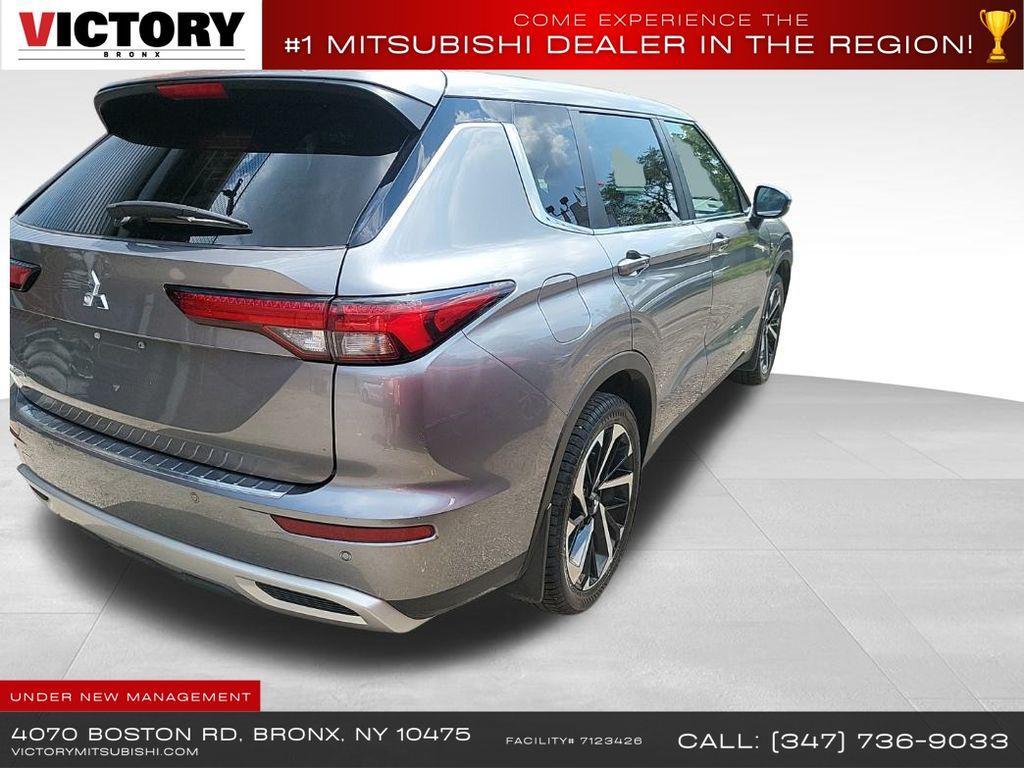 used 2022 Mitsubishi Outlander car, priced at $17,970