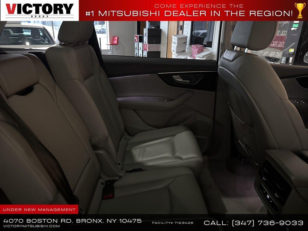 used 2023 Audi Q7 car, priced at $32,995