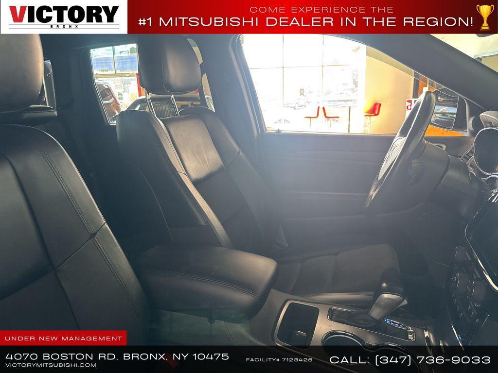 used 2020 Jeep Grand Cherokee car, priced at $24,469