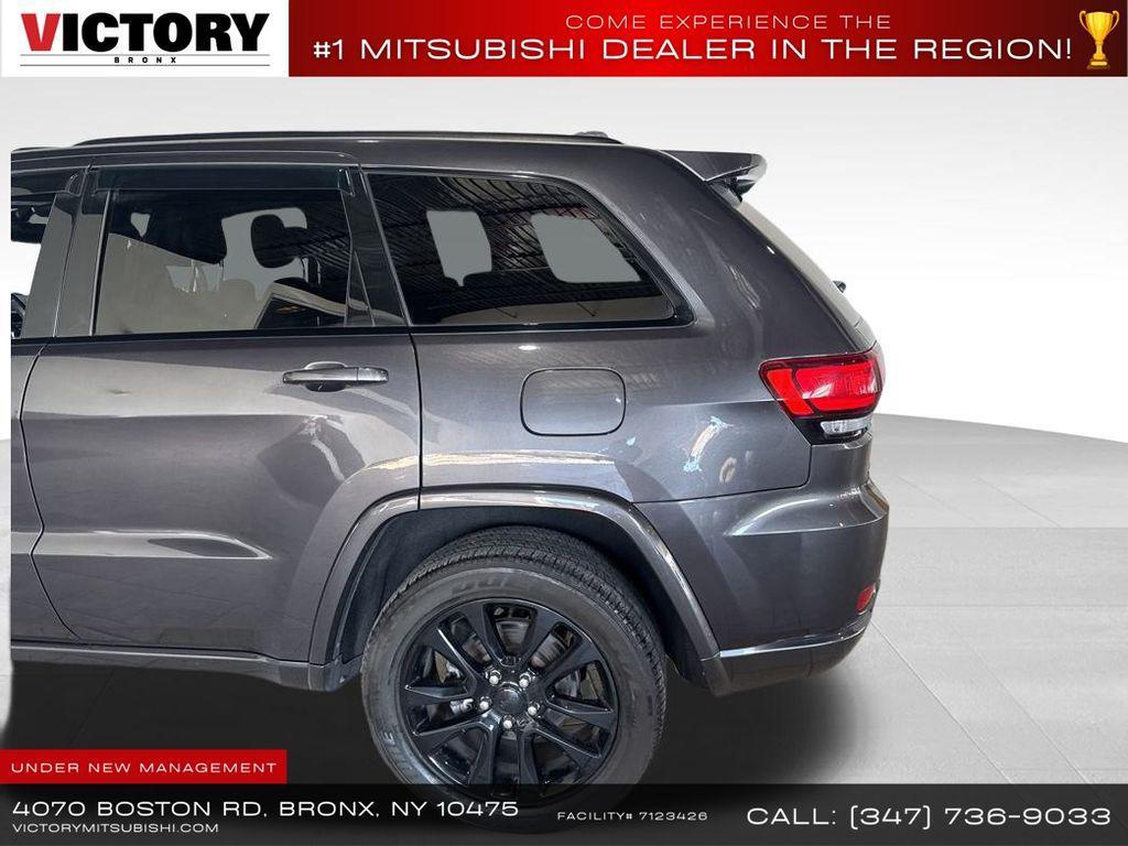 used 2020 Jeep Grand Cherokee car, priced at $24,469