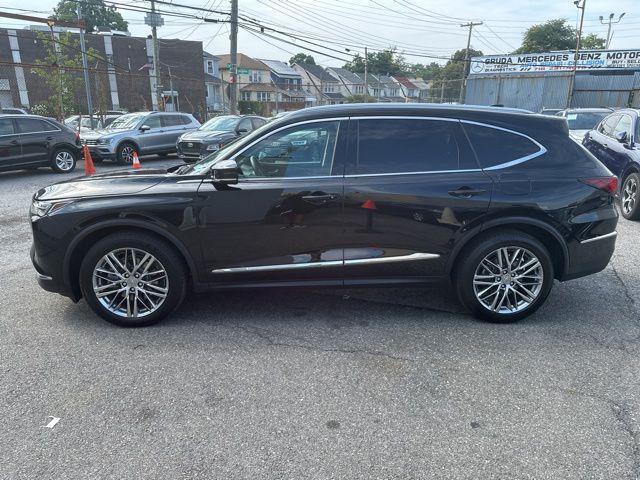 used 2022 Acura MDX car, priced at $33,218