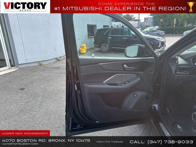 used 2022 Acura MDX car, priced at $31,868