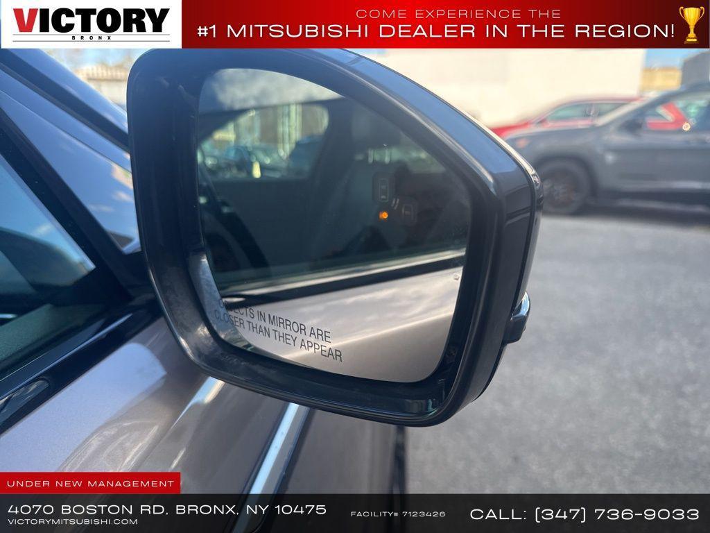 used 2022 Land Rover Range Rover Velar car, priced at $29,935