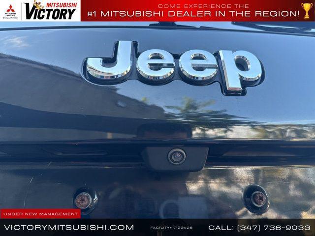 used 2019 Jeep Cherokee car, priced at $15,642