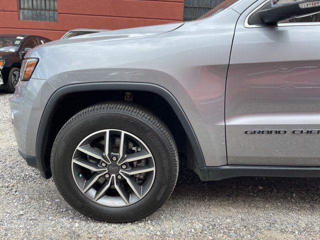 used 2021 Jeep Grand Cherokee car, priced at $23,587