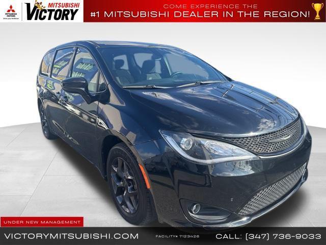 used 2020 Chrysler Pacifica car, priced at $15,691