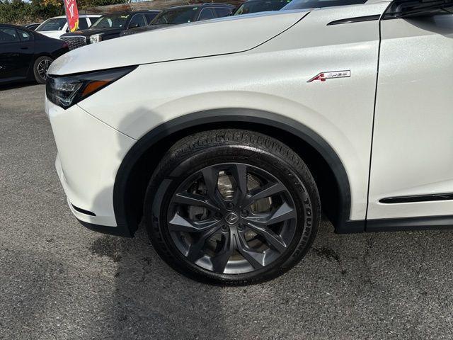 used 2022 Acura MDX car, priced at $32,845