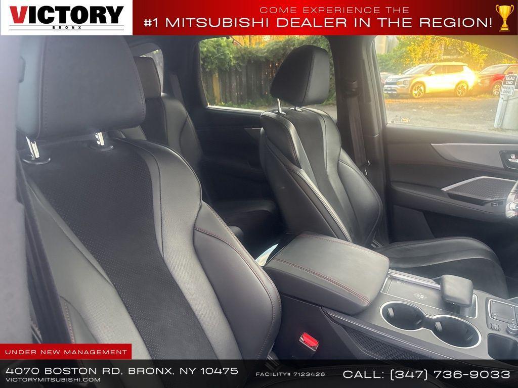 used 2022 Acura MDX car, priced at $32,325