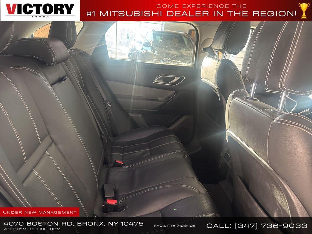 used 2021 Land Rover Range Rover Velar car, priced at $22,880