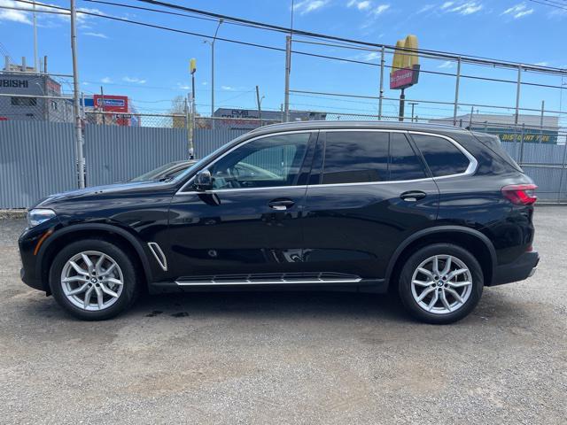 used 2021 BMW X5 car, priced at $36,476