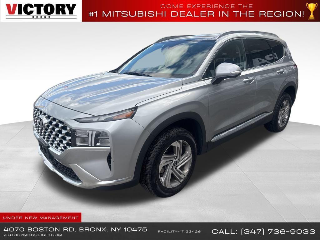 used 2023 Hyundai Santa Fe car, priced at $17,999