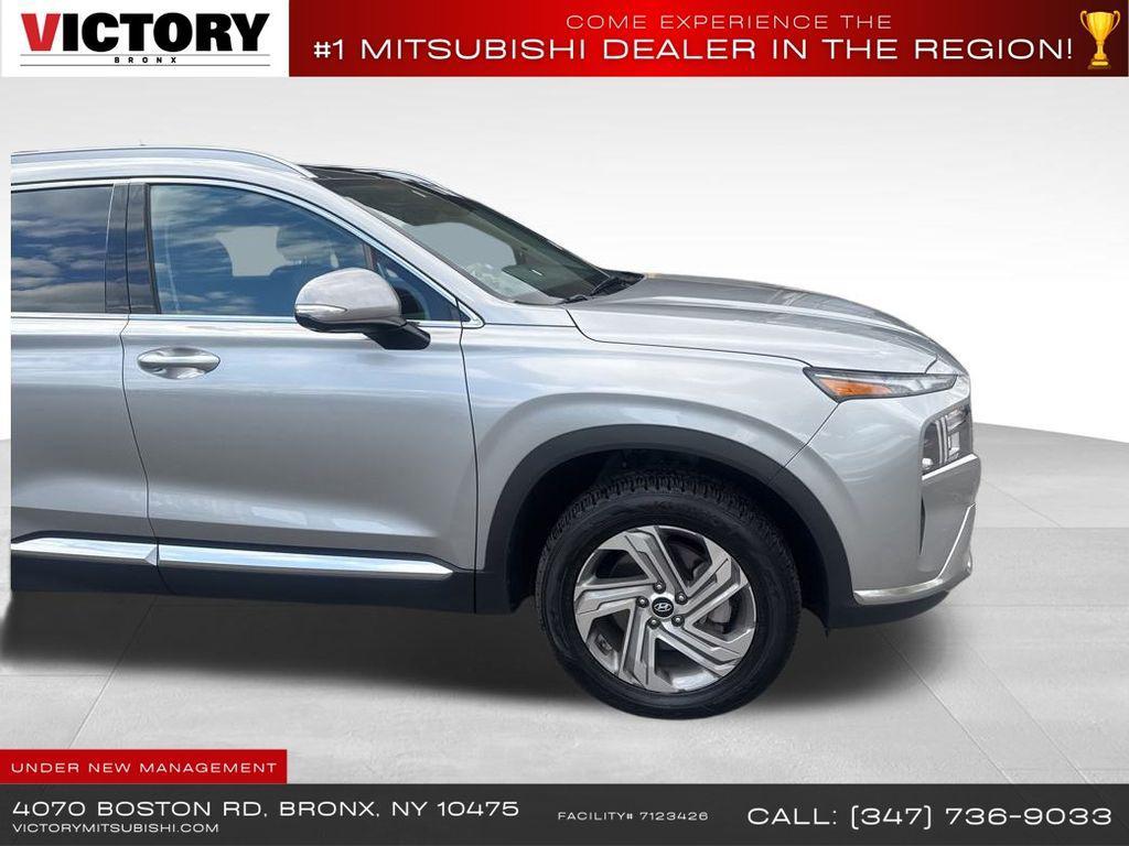 used 2023 Hyundai Santa Fe car, priced at $17,999