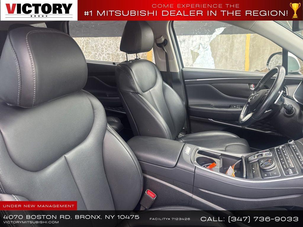 used 2023 Hyundai Santa Fe car, priced at $17,999