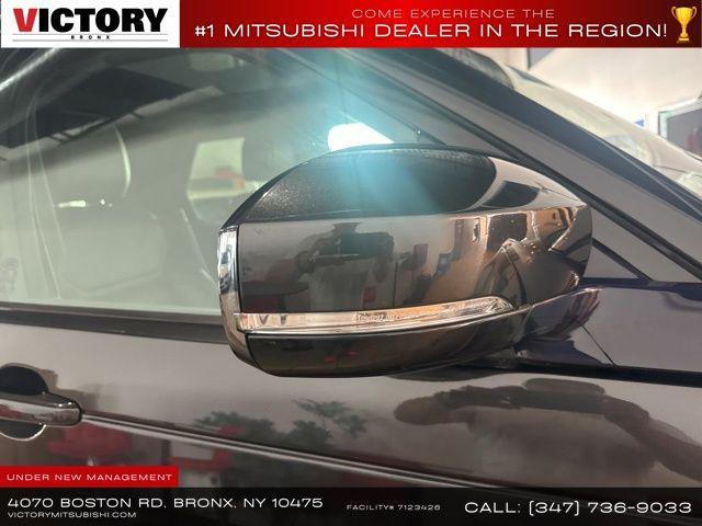 used 2018 Land Rover Discovery car, priced at $19,024