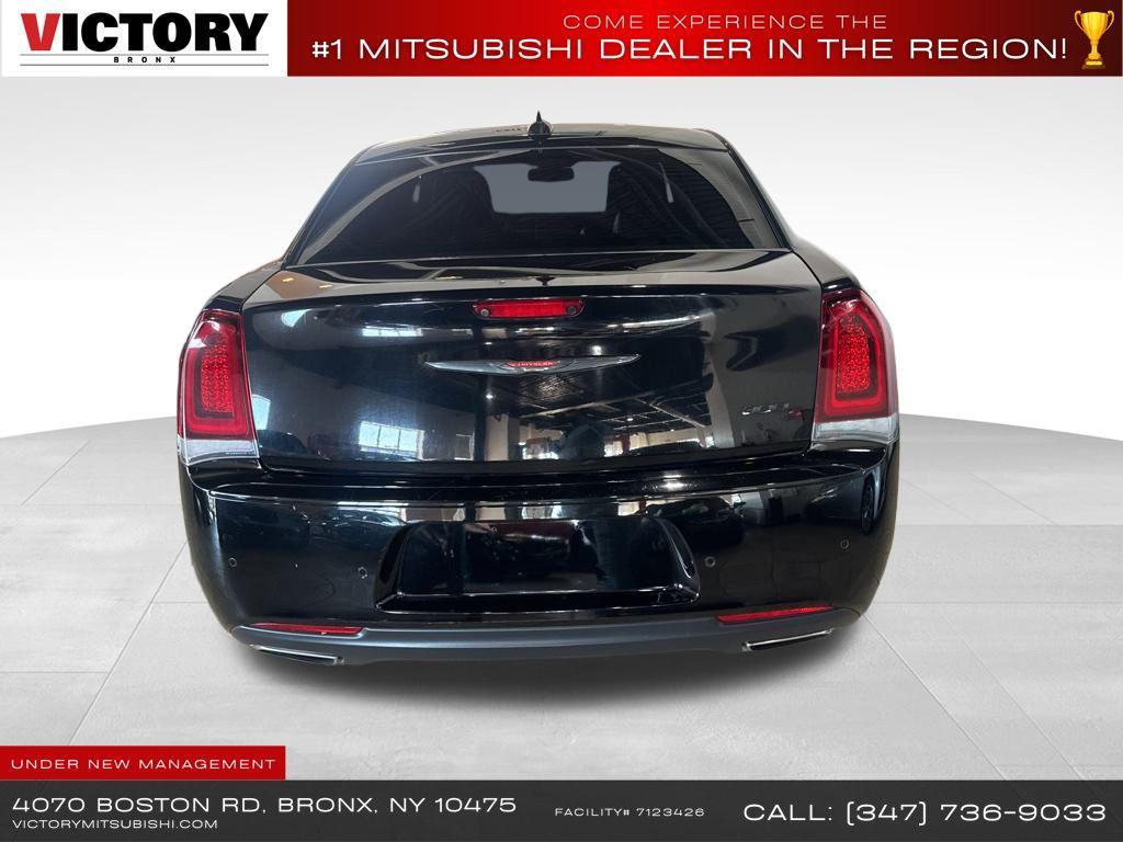 used 2022 Chrysler 300 car, priced at $17,865