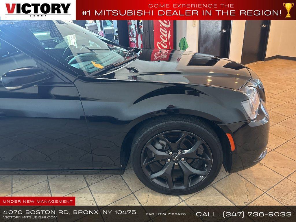 used 2022 Chrysler 300 car, priced at $17,865