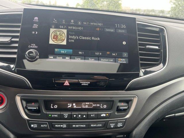 used 2022 Honda Pilot car, priced at $34,499