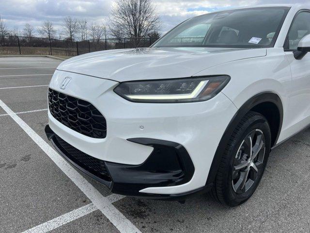 new 2025 Honda HR-V car, priced at $32,805