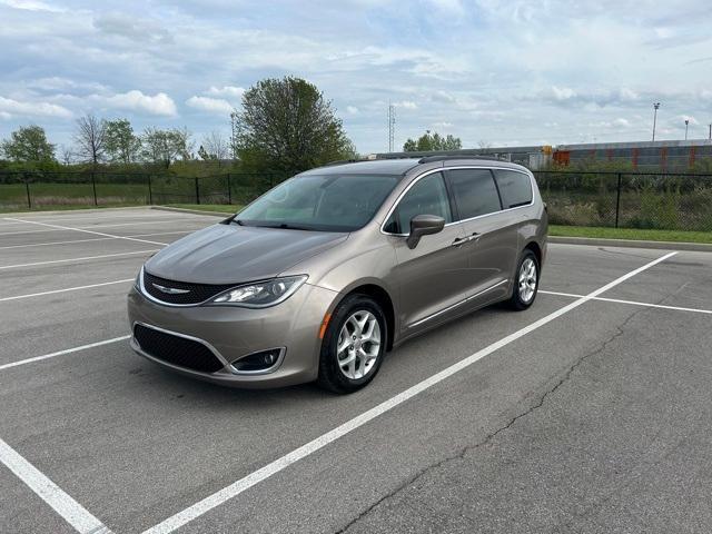 used 2017 Chrysler Pacifica car, priced at $14,823