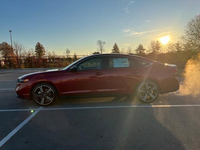 new 2025 Honda Accord Hybrid car, priced at $35,205