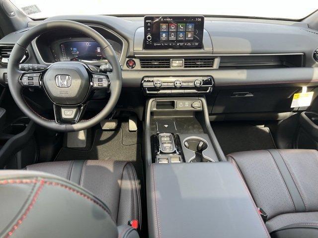 new 2025 Honda Pilot car, priced at $57,520
