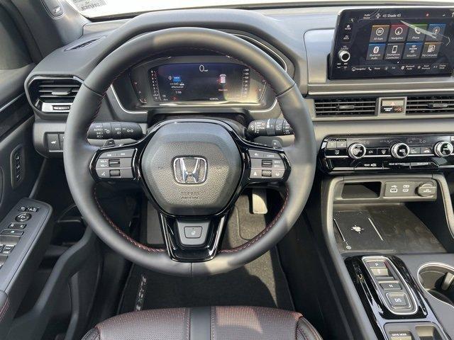 new 2025 Honda Pilot car, priced at $57,520