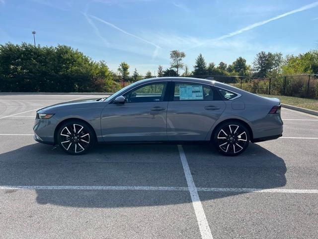 new 2025 Honda Accord Hybrid car, priced at $40,905