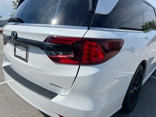 used 2023 Honda Odyssey car, priced at $37,812