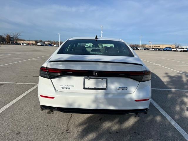 new 2025 Honda Accord Hybrid car, priced at $36,925