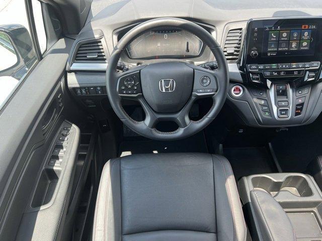 used 2023 Honda Odyssey car, priced at $37,474