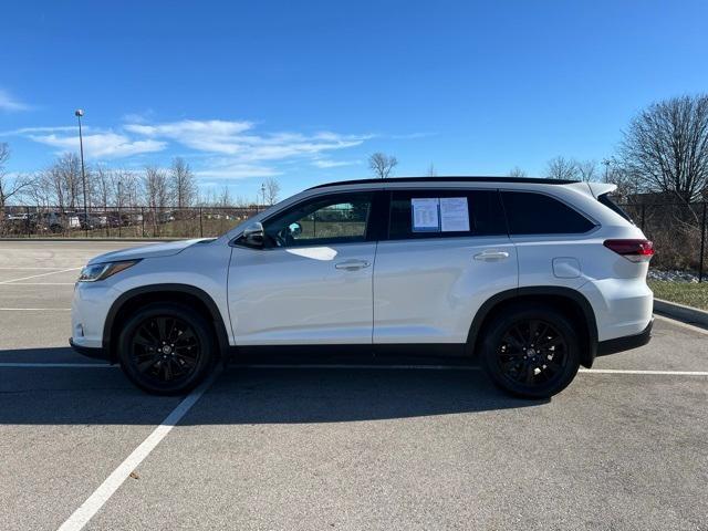 used 2019 Toyota Highlander car, priced at $25,615