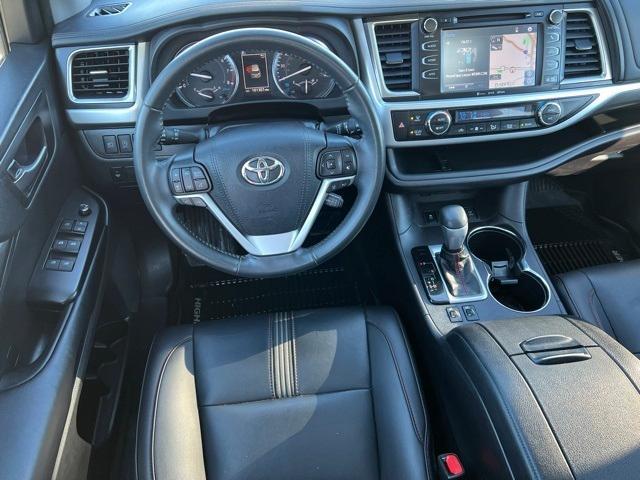 used 2019 Toyota Highlander car, priced at $25,615