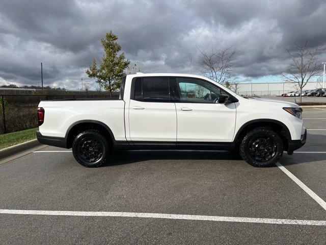 new 2025 Honda Ridgeline car, priced at $43,900