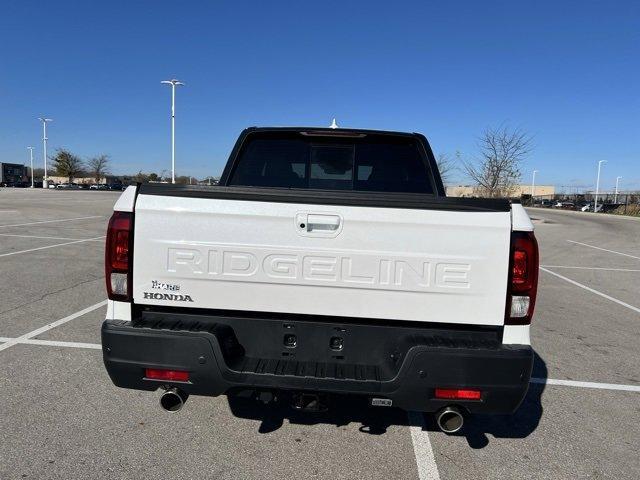 new 2025 Honda Ridgeline car, priced at $48,600