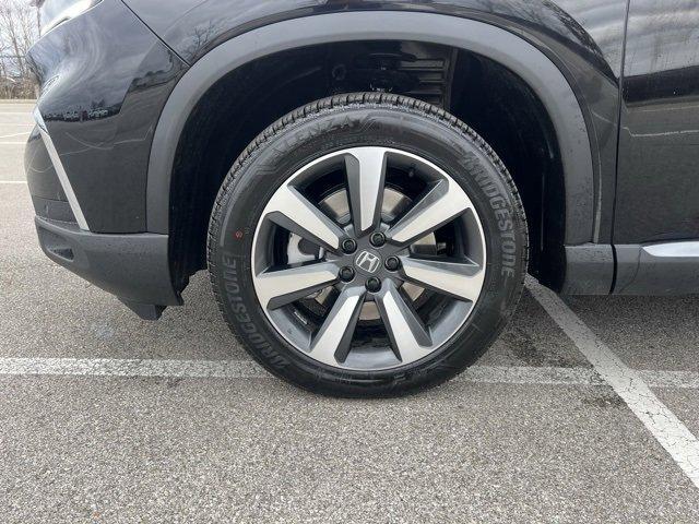 new 2025 Honda Pilot car, priced at $51,095