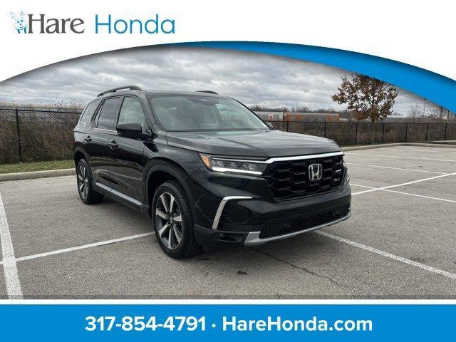 new 2025 Honda Pilot car, priced at $51,095