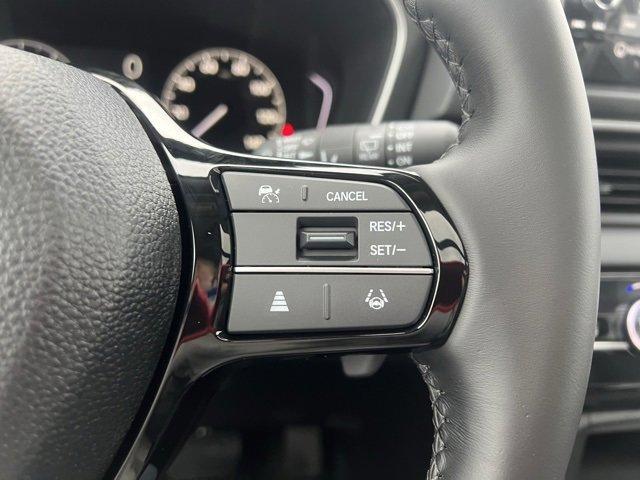 new 2025 Honda Pilot car, priced at $50,895