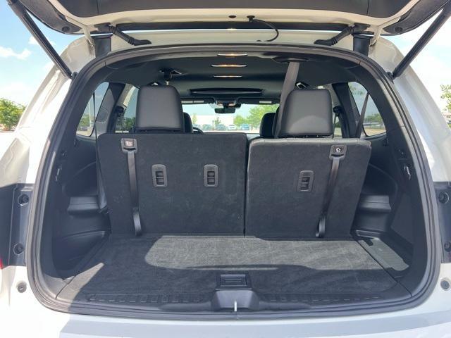 used 2022 Honda Pilot car, priced at $36,999